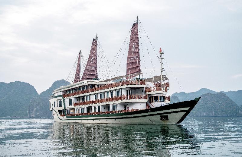 Heritage Line Ylang Cruise - Halong Bay & Lan Ha Bay Hạ Long Exterior foto