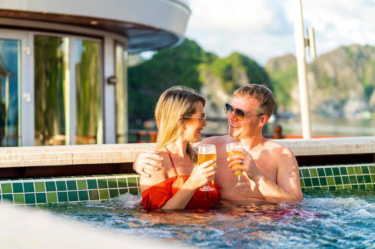 Heritage Line Ylang Cruise - Halong Bay & Lan Ha Bay Hạ Long Exterior foto